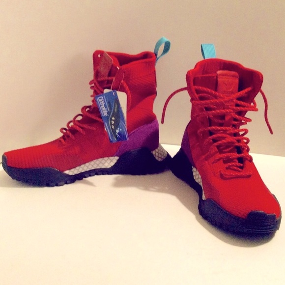 NWT Adidas F/1.3 Primeknit Scarlet Shock Purple sneaker/runner boot - Picture 3 of 12